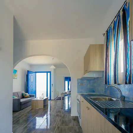 Riva Del Mare Apartment *